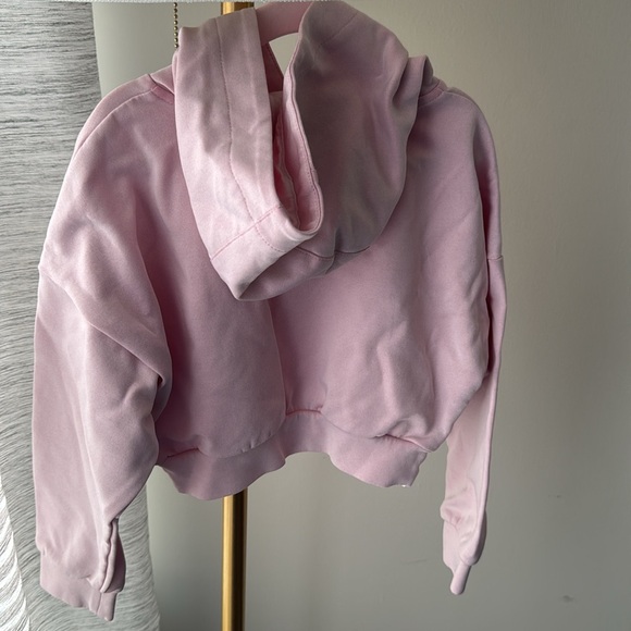 Balmain - Picture 2 of 11